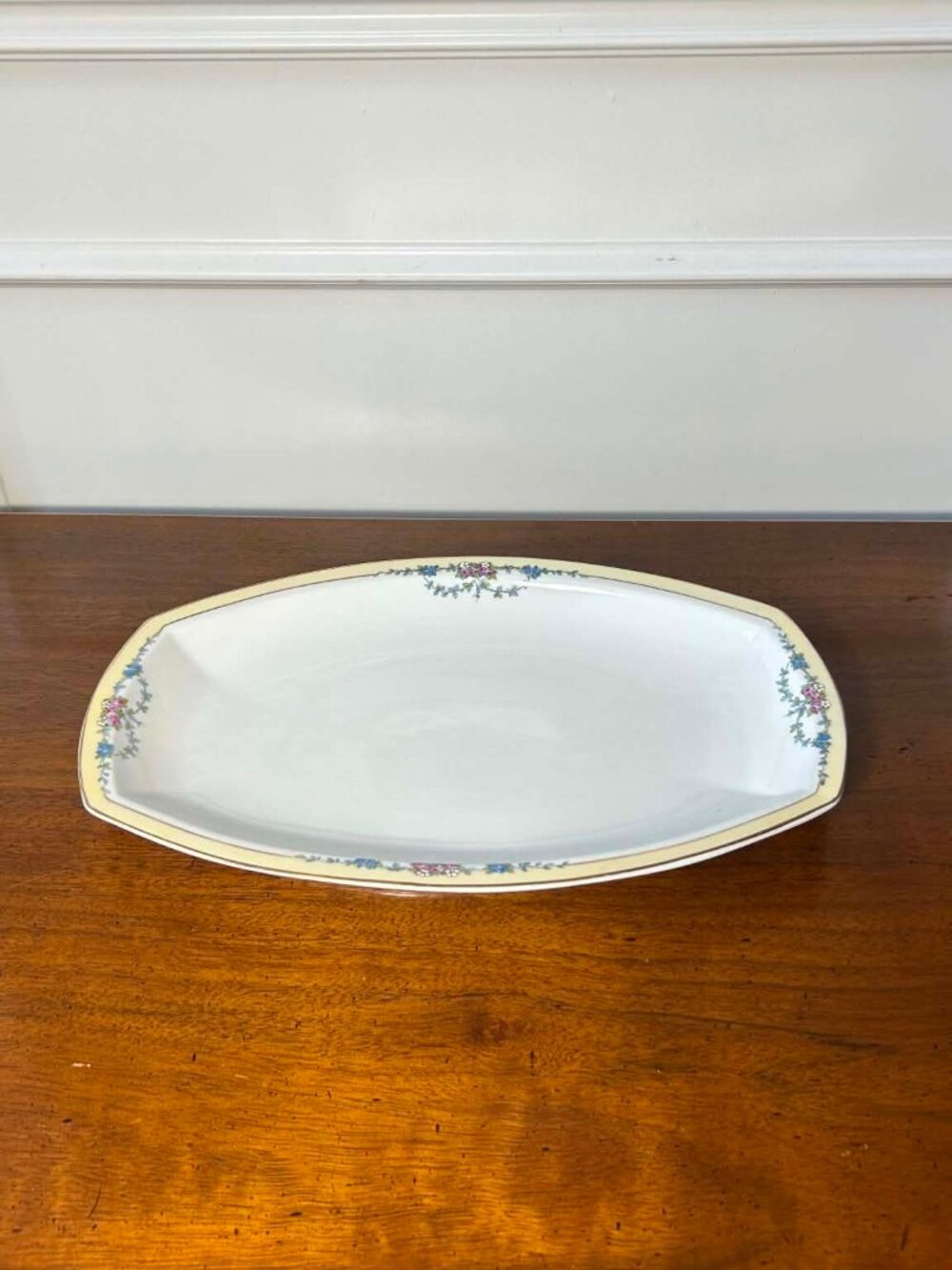 H&C Selb Bavaria Josephine 14.5” platter